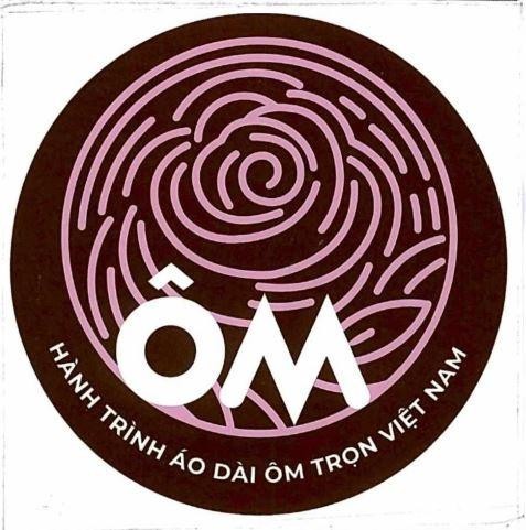 ÔM HÀNH TRÌNH ÁO DÀI ÔM TRỌN VIỆT NAM